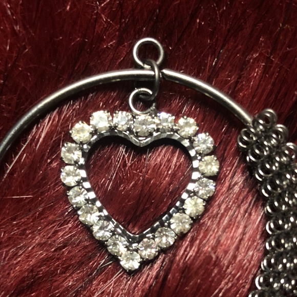 Heart Loop Clear Crystal Pendant - Picture 4 of 4